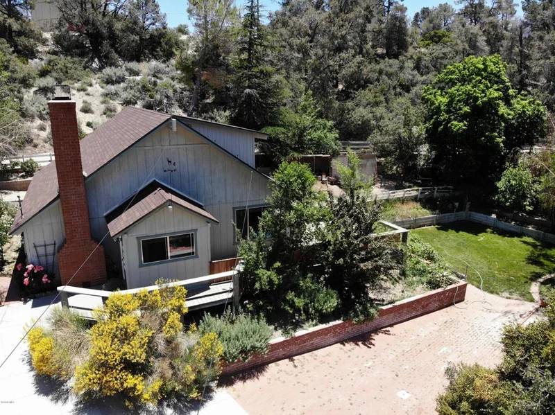 4100 End, Frazier Park, CA 93225