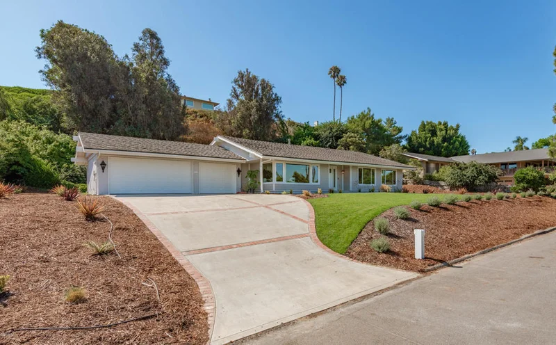 854 Grada Avenue, Camarillo, CA 93010