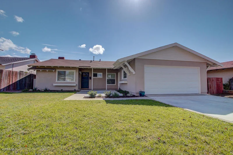5248 Lafayette, Ventura, CA 93003