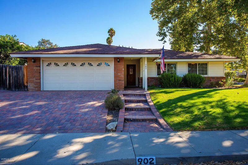 902 Park, Ojai, CA 93023