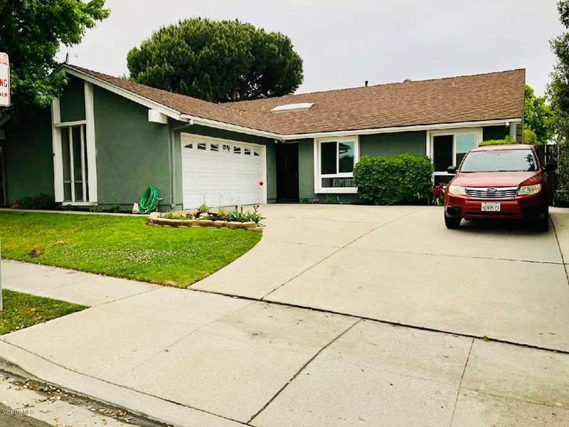 450 Day, Ventura, CA 93003
