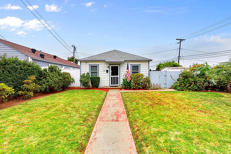 302 C, Port Hueneme, CA 93041