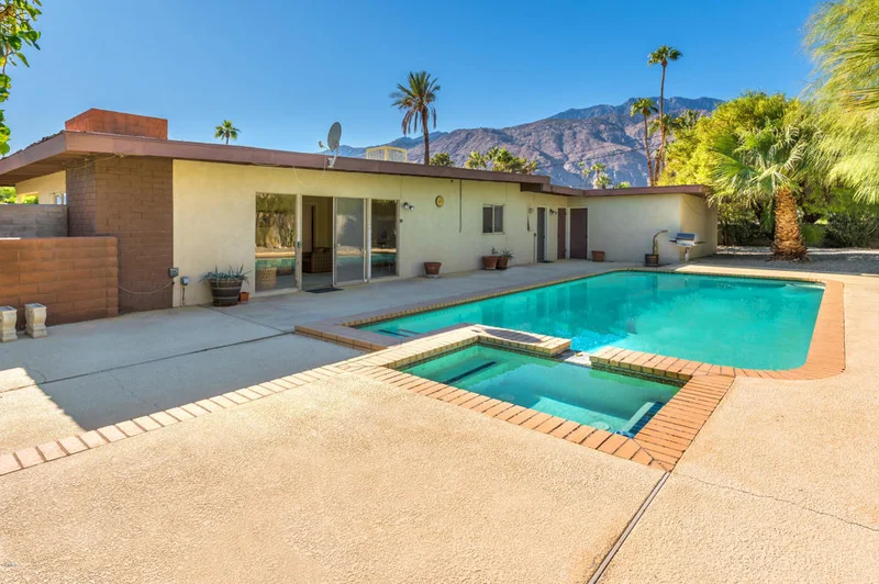 1172 Pasatiempo, Palm Springs, CA 92262