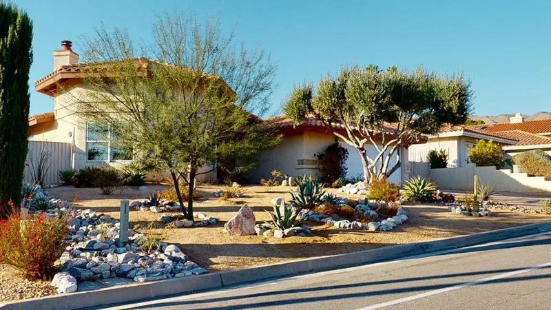 9025 Clubhouse, Desert Hot Springs, CA 92240