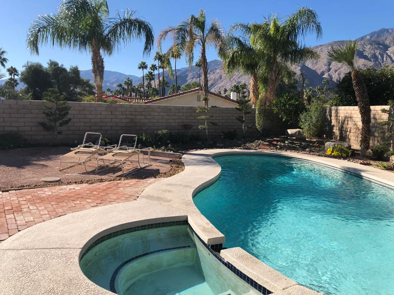 1231 E Del Paso, Palm Springs, CA 92262