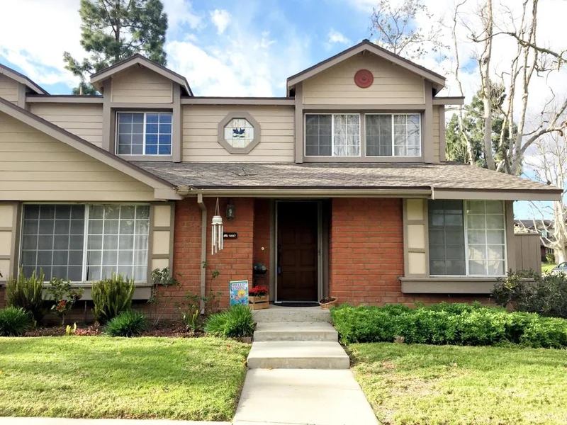 1897 Topaz, Ventura, CA 93004