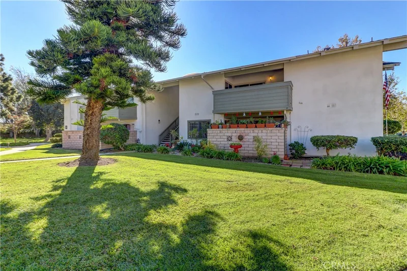 8777 Coral Springs #7D, Huntington Beach, CA 92646