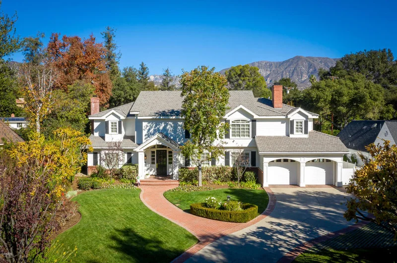 551 Georgian, La Canada Flintridge, CA 91011