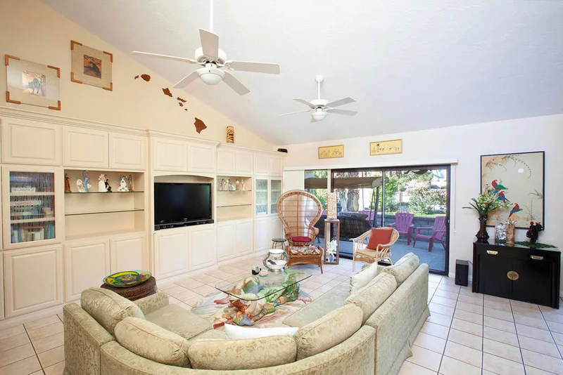 185 Winterhaven, Palm Desert, CA 92260