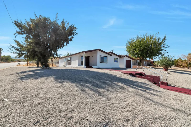 61559 Capilla, Joshua Tree, CA 92252