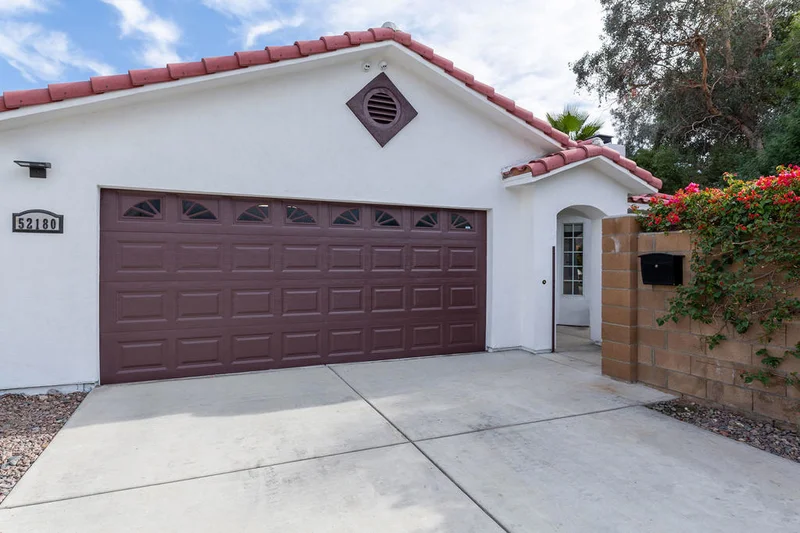 52180 Avenida Mendoza, La Quinta, CA 92253