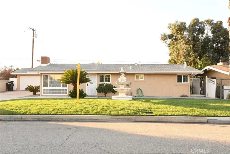 4545 La Deney, Montclair, CA 91763