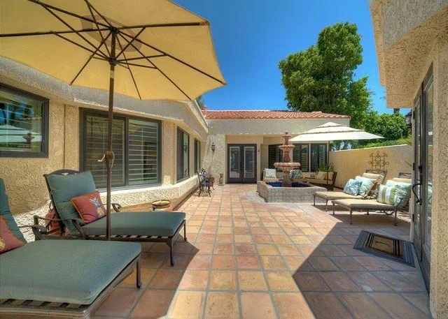 77690 Los Arboles, La Quinta, CA 92253