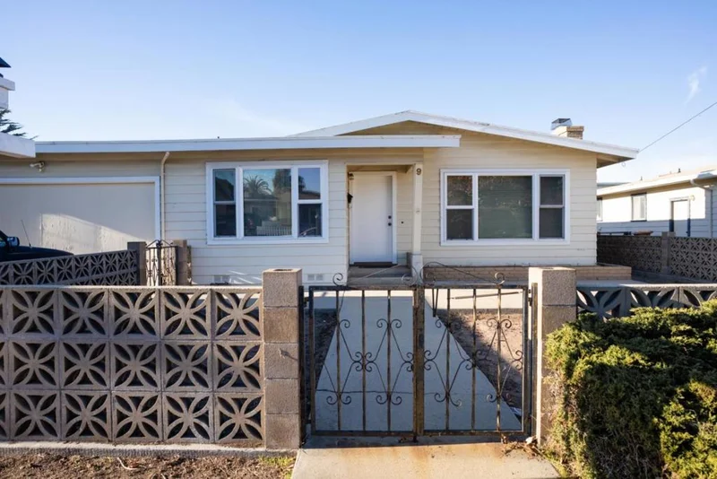 9 Melway, Monterey, CA 93940