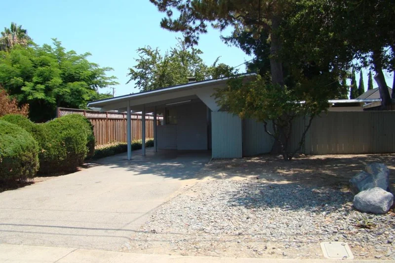 870 Richmond, San Jose, CA 95128