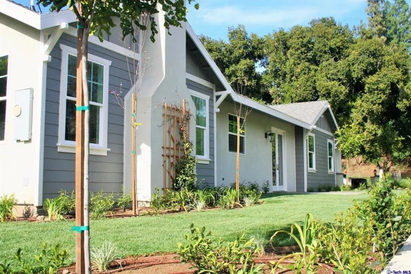 909 Cypress, Pasadena, CA 91103