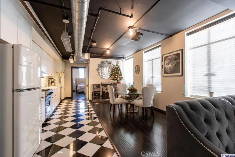 6253 Hollywood #801, East Los Angeles, CA 90028