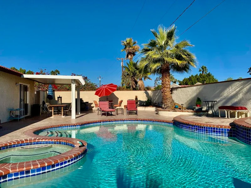 27550 Abril, Cathedral City, CA 92234