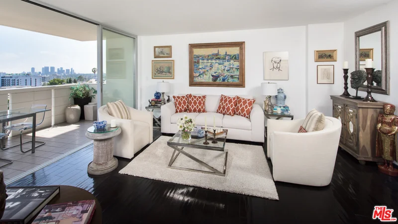 8787 Shoreham #309, West Hollywood, CA 90069