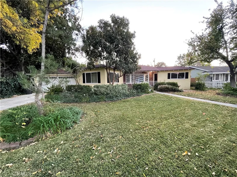 4210 Maplewood, Riverside, CA 92506