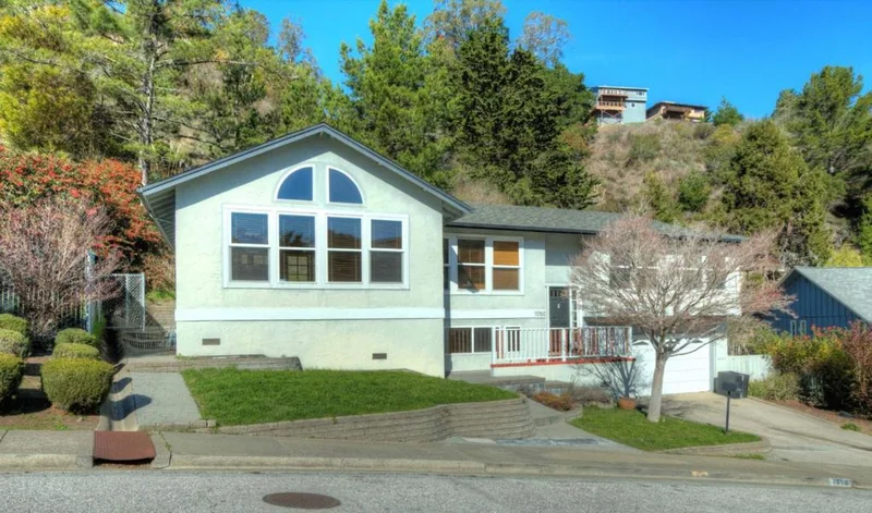 1050 Yosemite, Pacifica, CA 94044