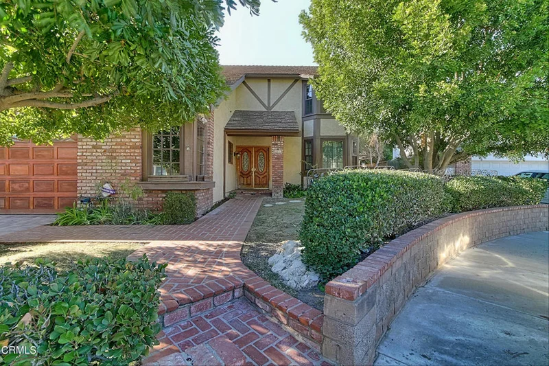 271 Fox Hills, Thousand Oaks, CA 91361