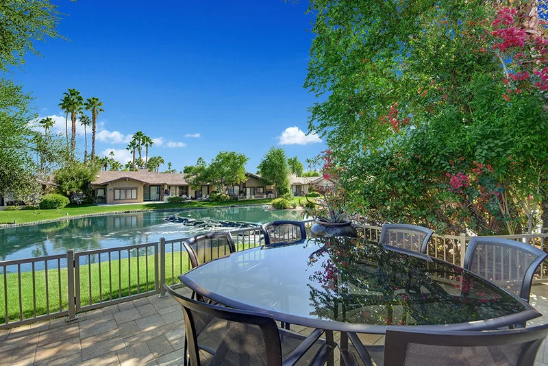 100 Tanglewood, Palm Desert, CA 92211
