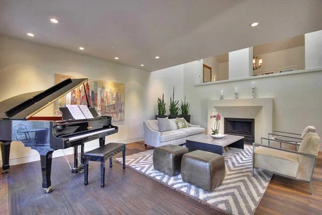 415 Old Oak Court, Los Altos, CA 94022