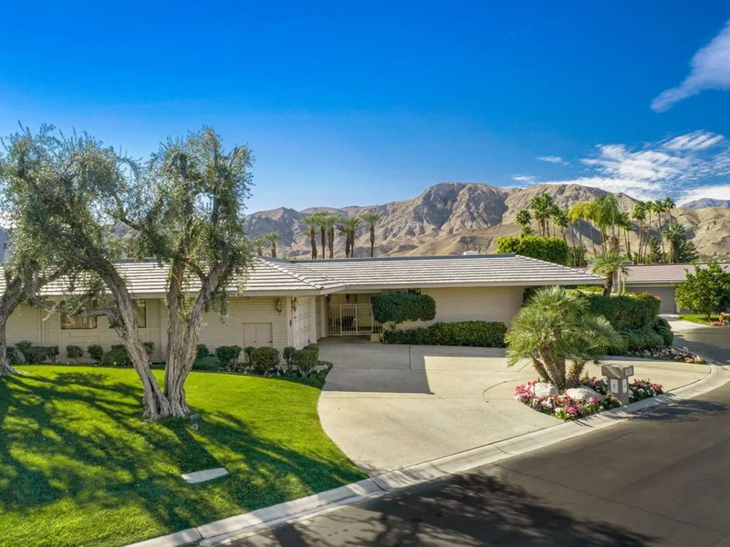 1 Camelot, Rancho Mirage, CA 92270