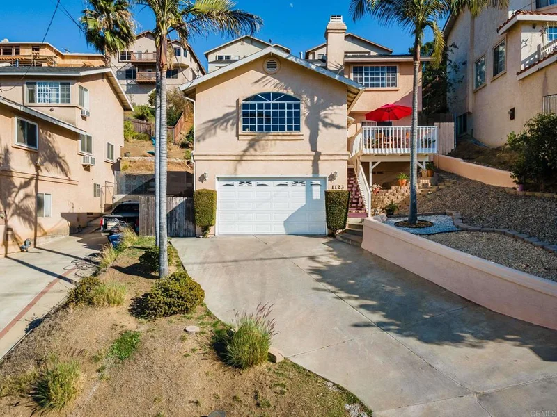 1123 La Mesa, Spring Valley, CA 91977