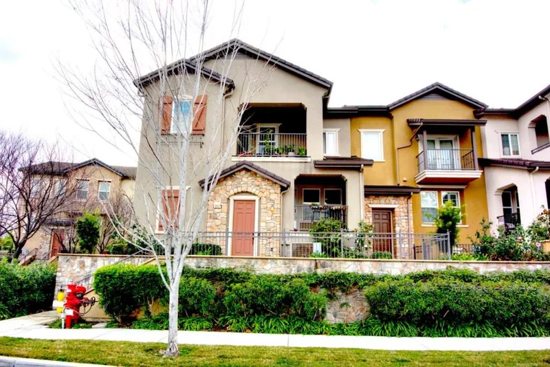 855 King, San Jose, CA 95133