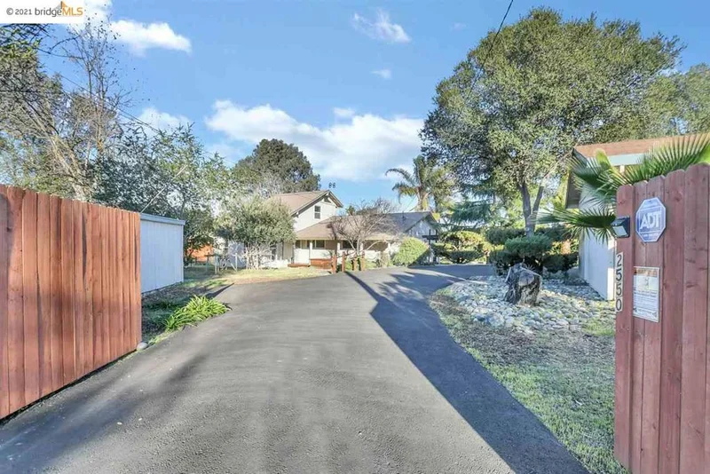 2550 Anderson Ln, Brentwood, CA 94513