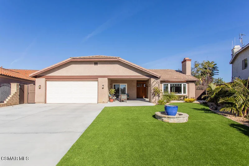 796 Biscayne, Camarillo, CA 93010