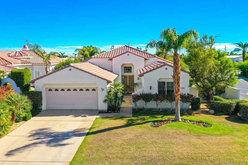 51830 Via Sorrento, La Quinta, CA 92253