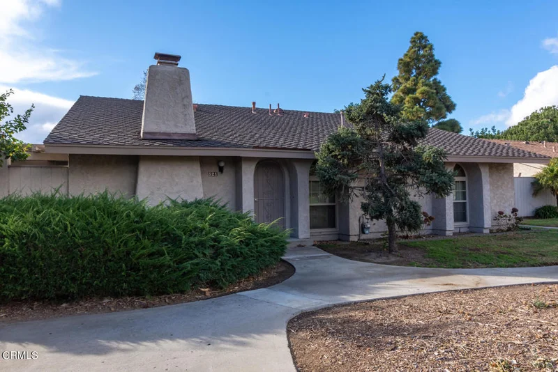 521 Holly #521, Oxnard, CA 93036