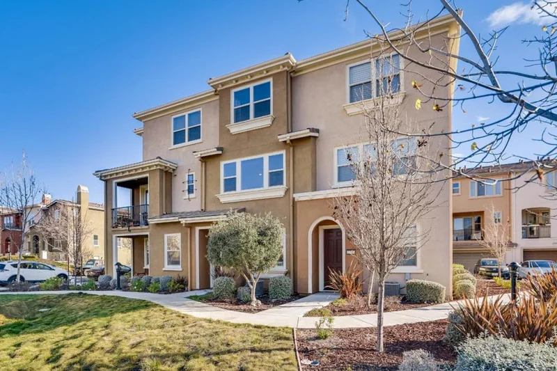 2701 Urbino, San Jose, CA 95111
