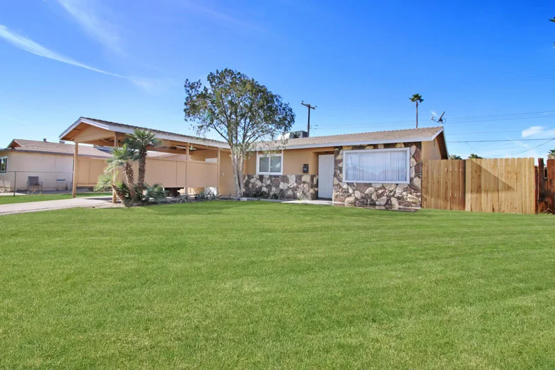 52389 Las Palmas, Coachella, CA 92236