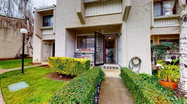 260 W Dunne Avenue 18, Morgan Hill, CA 95037