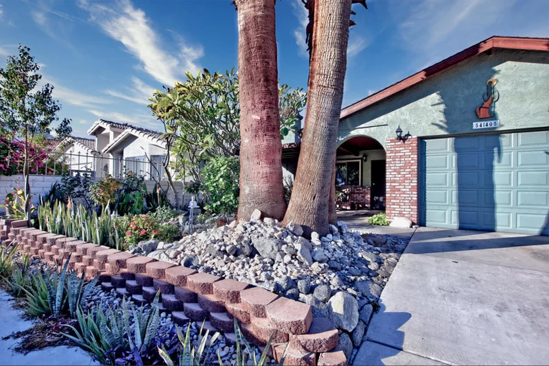 54405 Avenida Alvarado, La Quinta, CA 92253