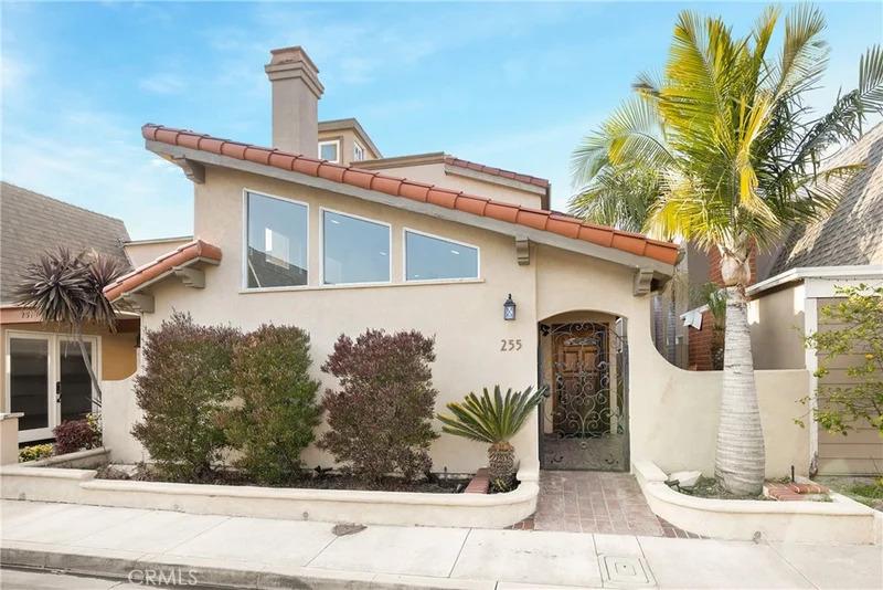 255 Walnut, Newport Beach, CA 92663