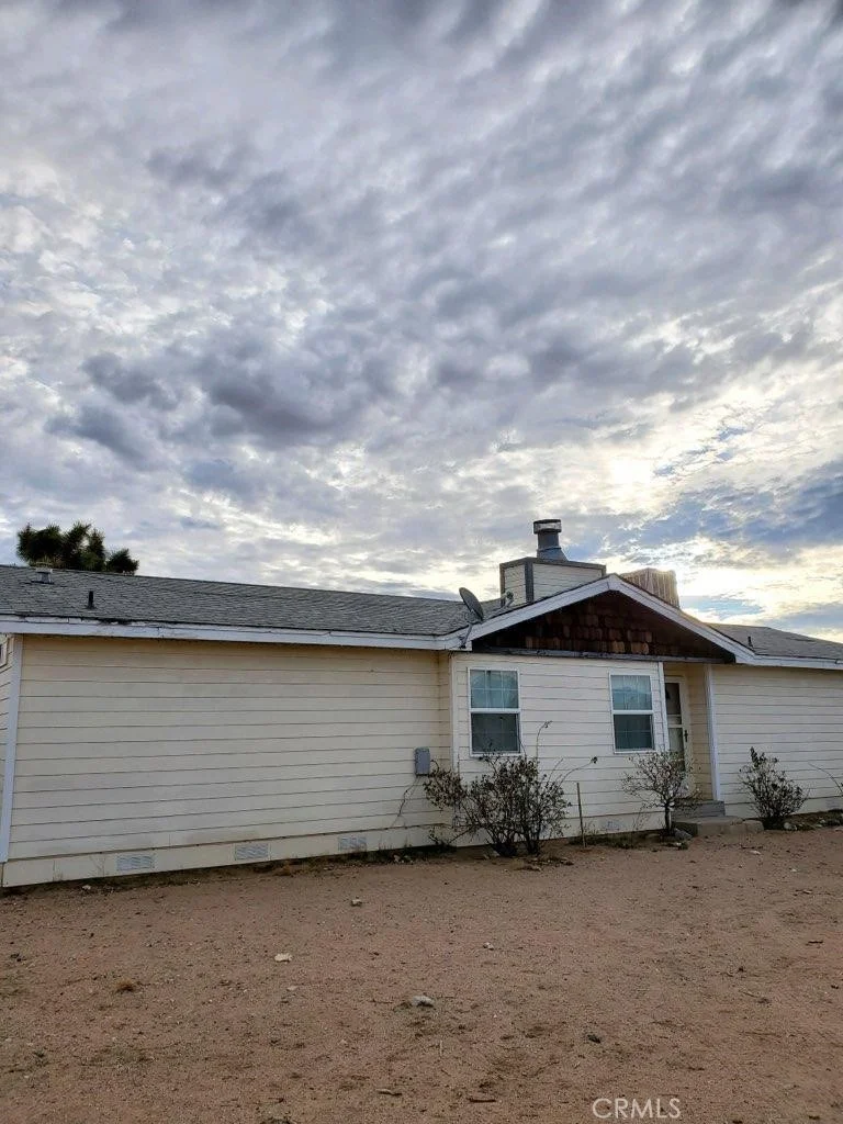 11236 Beaver, Victorville, CA 92392