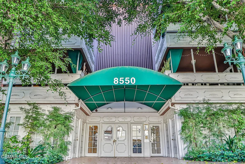 8550 Holloway #105, West Hollywood, CA 90069