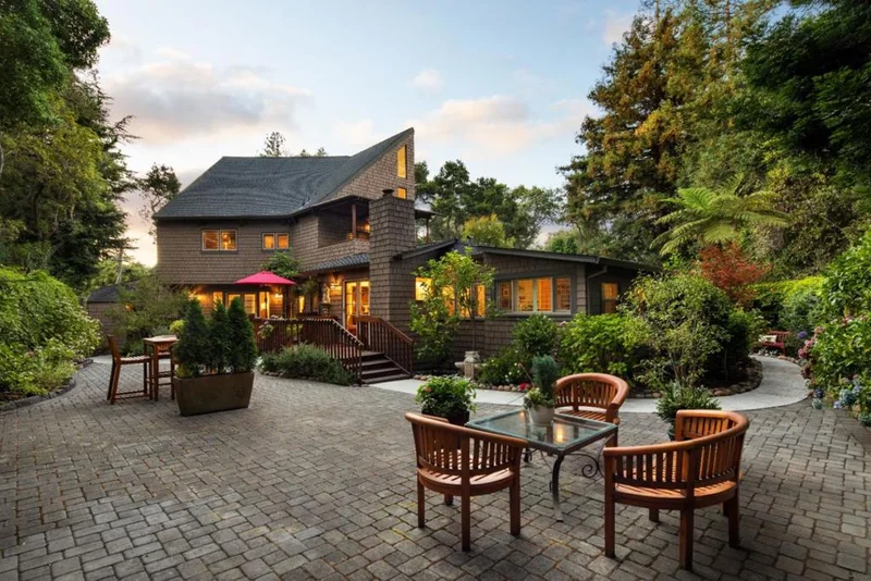 89 Park, Atherton, CA 94027