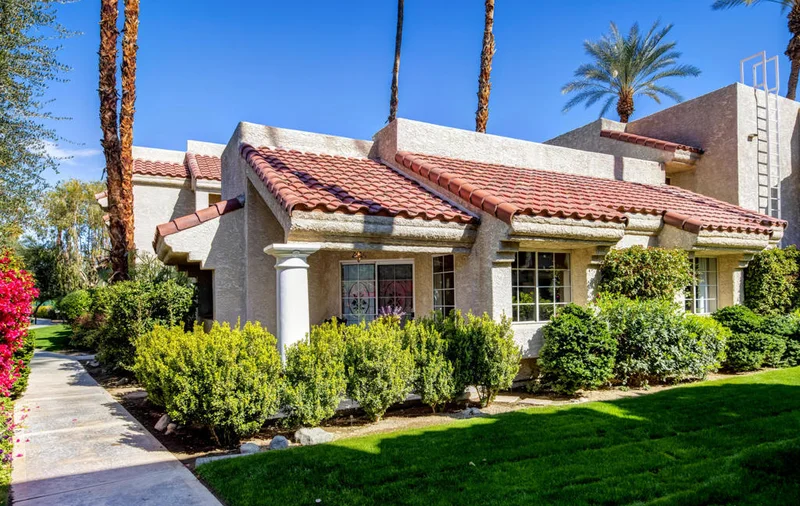 2700 Golf Club #37, Palm Springs, CA 92264