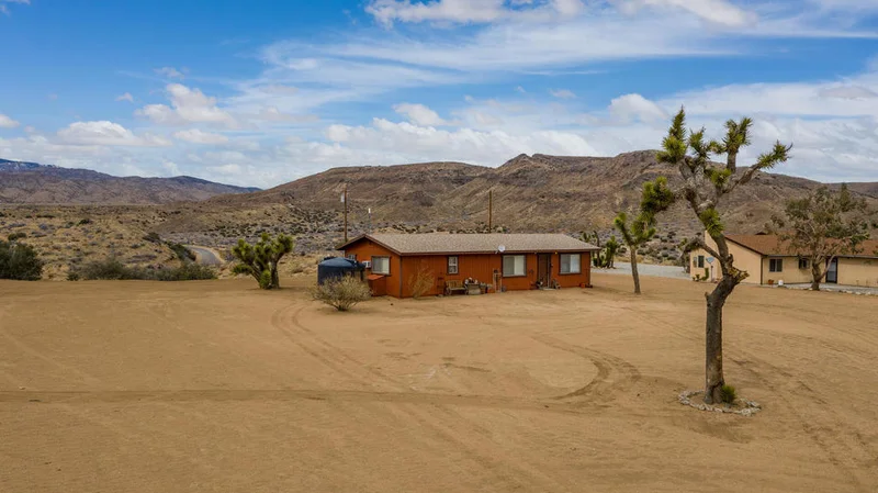 5120 Tom Mix, Pioneertown, CA 92268
