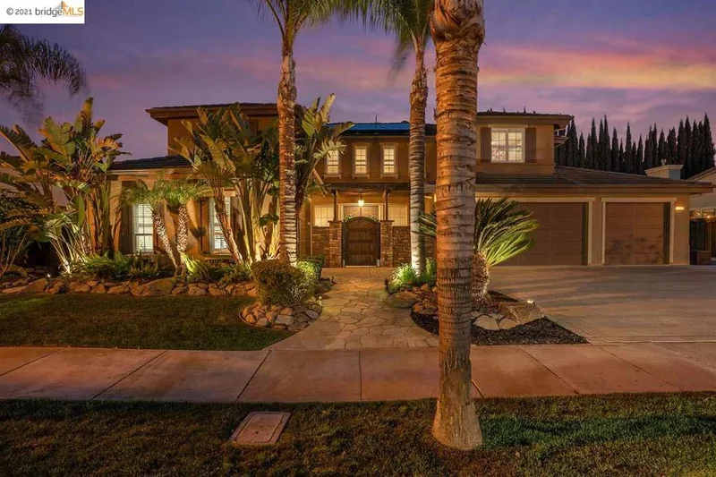 1028 Meadow Brook Dr, Brentwood, CA 94513