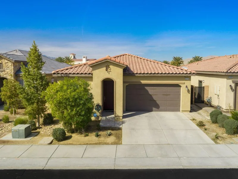 43371 Valmara, Indio, CA 92203