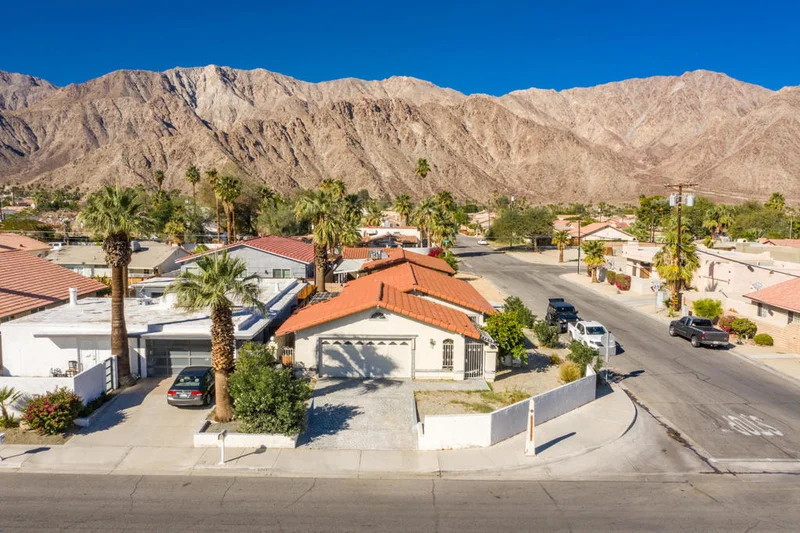 52035 Eisenhower, La Quinta, CA 92253