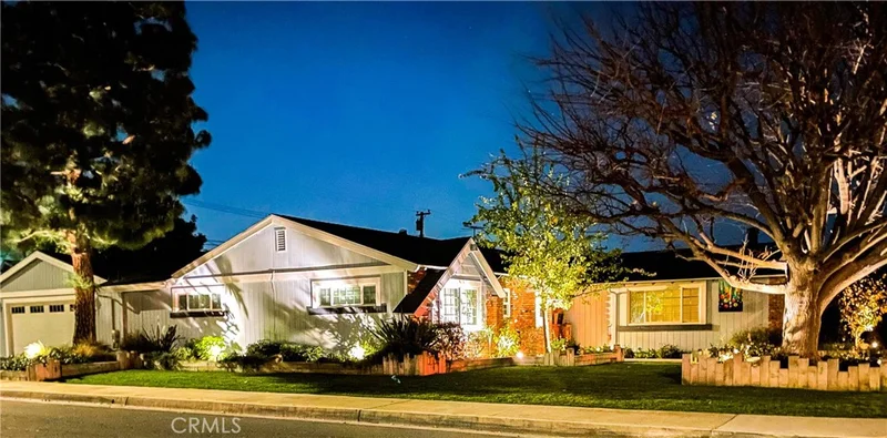 11752 Paseo Bonita, Los Alamitos, CA 90720
