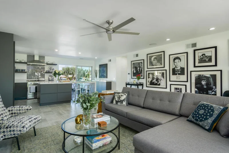 2250 Calle Palo Fierro #7, Palm Springs, CA 92264